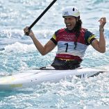 Jessica Fox, primera campeona olímpica en canotaje femenino.(Foto: AFP)