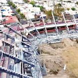 El estadio Luis Pirata Fuente luce en ruinas debido a los trabajos de demolición.