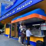 Restaurante La Polar, abierto.