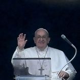 Papa Francisco pide liberar a secuestrados en Colombia