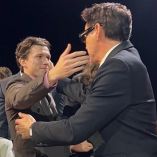 Tom Holland y Robert Downey Jr. en los Critics Choice Awards