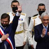 Gabriel Boric lamentó la muerte de Sebastián Piñera. (AFP)