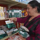 Las tiendas contribuyen en la venta de productos de la canasta básica