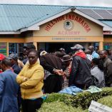 El incendio en el colegio dejó al menos 17 muertos. (AFP)