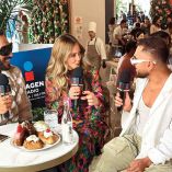 Romella, un restaurante especializado en desayunos, café y panadería artesanala, también tuvo el corte del listón con Andrea Legarreta y otros invitados del local.