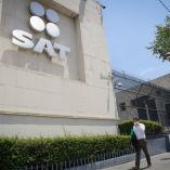 Personas físicas y morales pueden hacerse acreedores a una multa si no cumplen con sus obligaciones fiscales. Foto: Cuartoscuro