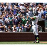 Randy Arozarena celebra tras su cuadrangular 23 de la temporada. (Reuters)