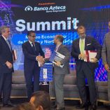 Empleados de Banco Azteca y la Confederación Patronal de la República Mexicana