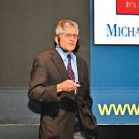 Doctor Michael Roizen, de Cleveland Clinic.