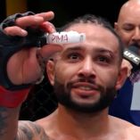 El entrenador de Isaac Dulgarian cree que ya no podrá regresar a pelear (YouTube)