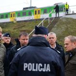 El primer ministro de Polonia, Donald Tusk, en el incidente ferroviario del corredor del corredor Varsovia–Lublin–Ucrania (Reuters)