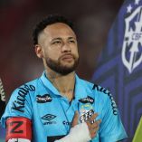 Neymar Jr alista la compra de los derechos del nombre Pelé (Reuters)