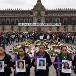 Mujeres mexicanas pidiendo justicia Ni una menos