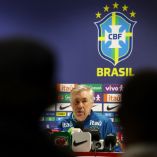 Carlo Ancelotti ofreció una conferencia de prensa en Londres. Foto: Reuters