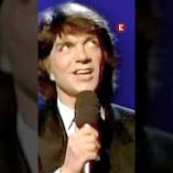 La grabación en el cementerio de Alcoy, donde está la tumba de Camilo Sesto, generó una fuerte polémica. 
#CamiloSesto #Alcoy #Polémica #VideoViral #Espectáculos #Controversia #Homenaje #RedesSociales #Famosos #Tendencia