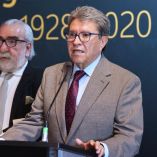 Cabe señalar que Manuel Felguérez Barra nació en el mismo estado que Monreal Ávila, en Zacatecas.