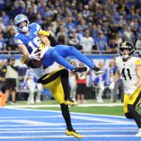 Una decisión arbitral por interferencia ofensiva en la última jugada anuló el touchdown del empate de Detroit y permitió a los Pittsburgh Steelers salir con vida ante los Detroit Lions.