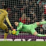 Arsenal superó al Crystal Palace con un penal atajado por Kepa.