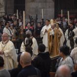 El arzobispo Carlos Aguiar Retes invitó a las personas a ser mensajeros de paz y a seguir el camino de la verdad así como diferenciar lo verdadero de lo que no es.