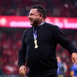 Antonio Mohamed celebró su gran año con Toluca.