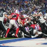 Buffalo fue por dos puntos para ganar el partido y terminó perdiendo el Este de la AFC.