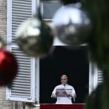 El Papa León XIV durante su mensaje posterior a la oración dominical del Ángelus