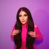 La reguetonera contó qué fue lo que pasó en el avión.