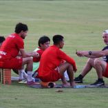 Gabriel Milito da cátedra de futbol a sus jugadores y les pide disfrutar su llamado a la Selección