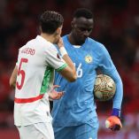 Edouard Mendy enfrentando a Marruecos en la final de la Copa Africana.