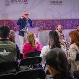 El gobernador Rubén Rocha Moya