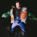 El cantante dentro de poco lanzará una nueva canción