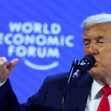 El presidente de Estados Unidos, Donald Trump, asiste a la 56.ª reunión anual del Foro Económico Mundial (FEM) en Davos, Suiza, el 21 de enero de 2026.