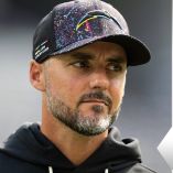 Jesse Minter fue presentado como nuevo head coach de los Baltimore Ravens, convirtiéndose en el entrenador más joven en la historia de la franquicia.