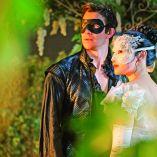 Romper los estereotipos del romance clásico fue el reto para Luke Thompson y Yerin Ha en la cuarta temporada de la aclamada serie Bridgerton.