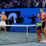 La bielorrusa Aryna Sabalenka recibió una nueva muestra de desprecio de la ucraniana Elina Svitolina al final de su semifinal en el Abierto de Australia.
