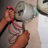 La FGR vinculó a proceso a un sujeto en Durango por colgarse de un “diablito” para obtener energía eléctrica.