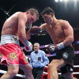 'Canelo' Álvarez sufrió una derrota ante Dmitry Bivol.