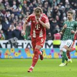 Soccer Football - Bundesliga - Werder Bremen v Bayern Munich - Weserstadion, Bremen, Germany - February 14, 2026 Bayern Munich's Harry Kane celebrates scoring their first goal REUTERS/Fabian Bimmer DFL REGULATIONS PROHIBIT ANY USE OF PHOTOGRAPHS AS IMAGE SEQUENCES AND/OR QUASI-VIDEO.