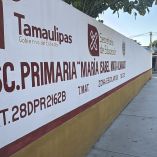 Alumno en escuela de Tamaulipas agrede a alumnos y profesores; padres cierran plantel