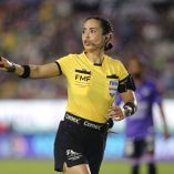 Katia Itzel García debutó el 9 de marzo de 2024 como árbitra en Liga MX durante el partido entre Pachuca y Querétaro.