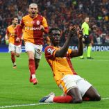 Davinson Sánchez sentenció la victoria del Galatasaray sobre la Juventus.