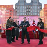 El congreso se celebra cada cinco años y es la máxima reunión política del partido gobernante norcoreano.THIS PICTURE WAS MADE AVAILABLE BY A THIRD PARTY. AFP CAN NOT INDEPENDENTLY VERIFY THE AUTHENTICITY, LOCATION, DATE AND CONTENT OF THIS IMAGE. /