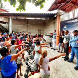 Yoshio Ávila ha optado por una ruta distinta: el trabajo directo en territorio.