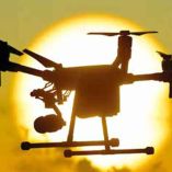 Autoridades de EU  destinan más contra la guerra de drones en la frontera.