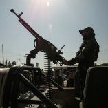 Explosiones y ráfagas de disparos se escucharon en Kabul antes del amanecer del domingo.