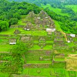 La zona arqueológica de Toniná, Chiapas, resguarda  una acrópolis de 70 metros compuesta de siete plataformas.
