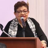 Ernestina Godoy llama a fortalecer la igualdad de género