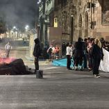 Durante el bloqueo se encendieron algunas fogatas