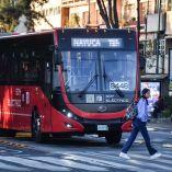 Cotidiana en el Metrobús.