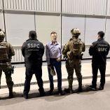 Juvenal N, alias “El Padrino”, es señalado como presunto jefe de una red de trata de personas que operaba en el Bar “Adelitas”, en Tijuana, Baja California.